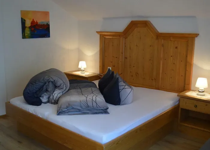 提芬布鲁恩公寓 公寓 *